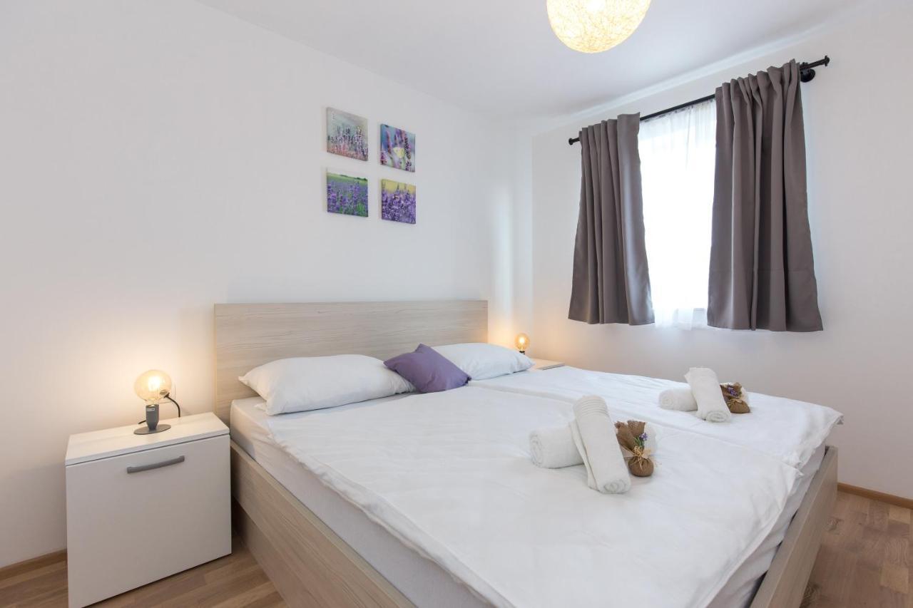 Apartments Kiara Punat Exterior foto
